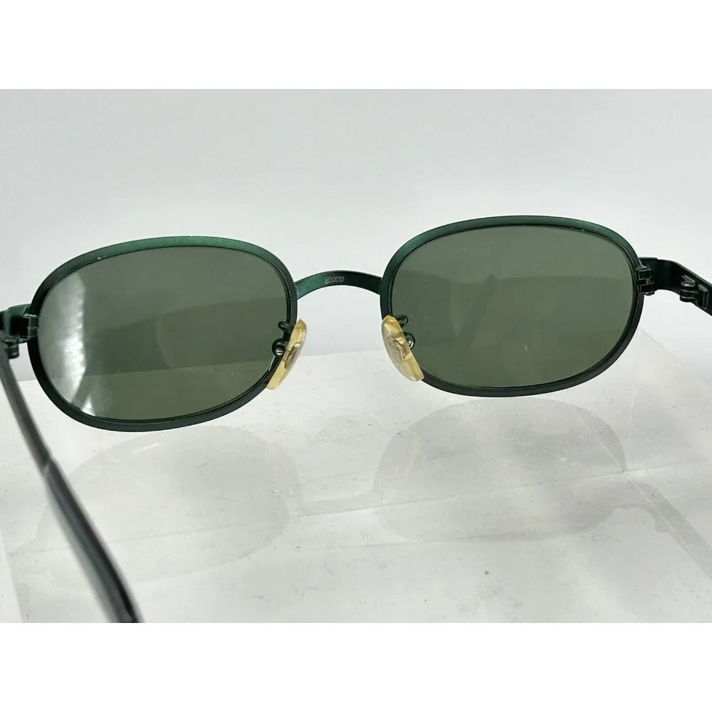 Calvin Klein attention vintage